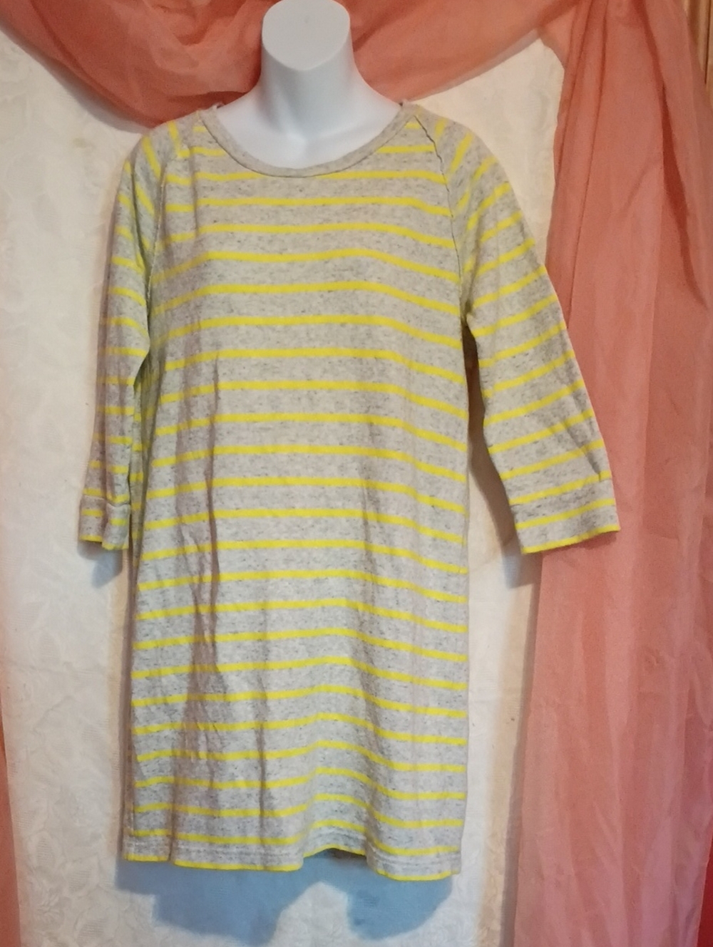 Gap Ladies Yellow And Gray Tunic Sweatshirt Size Medium
